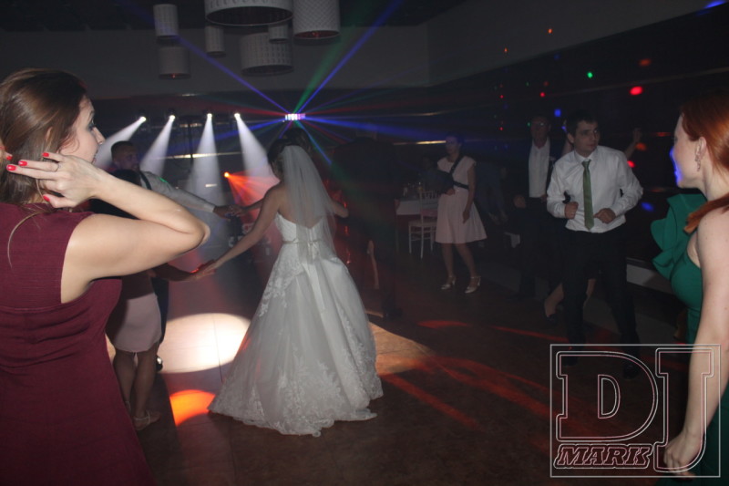 Svadba Archív Vín ( Viecha Vráble, Nitra, DJ Mark )